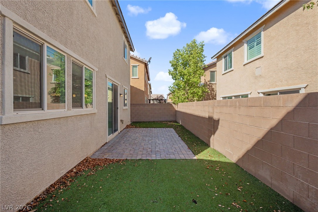 3622 Vino Rosso Avenue