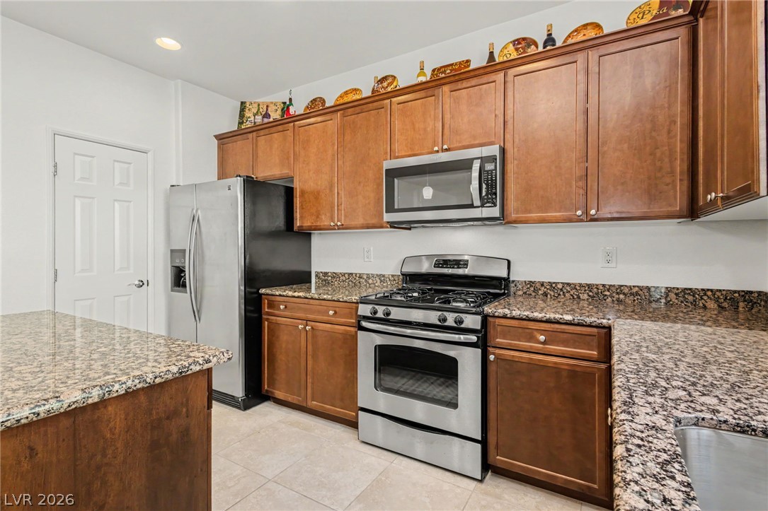 3622 Vino Rosso Avenue