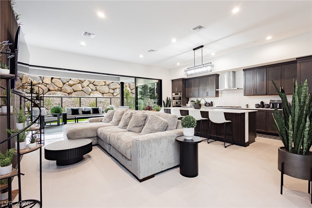 13 Promenade Isle Lane