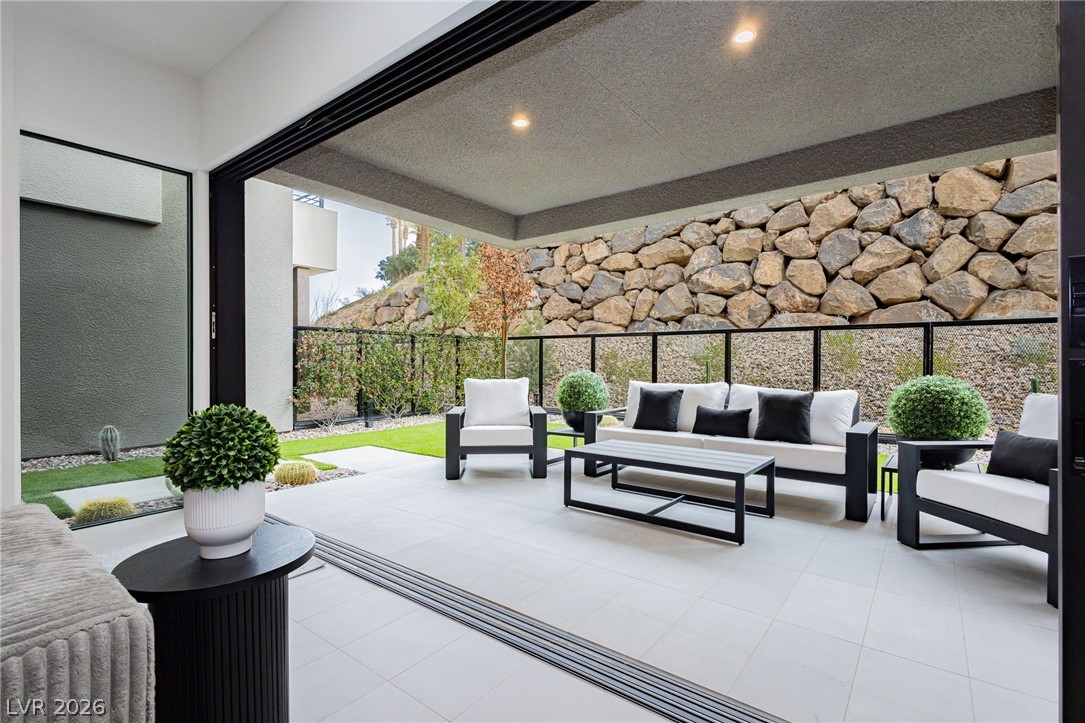13 Promenade Isle Lane