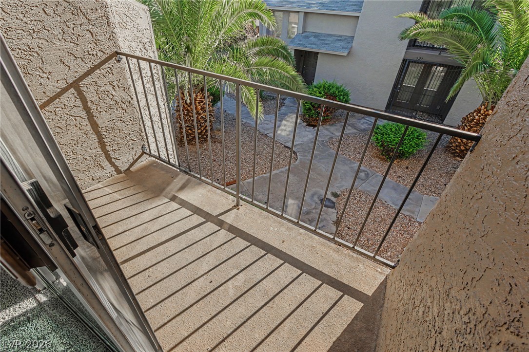 515 Sellers Place
