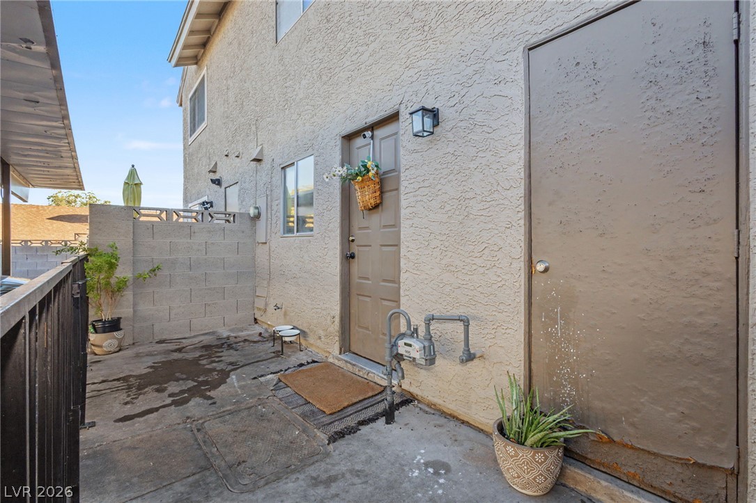 515 Sellers Place