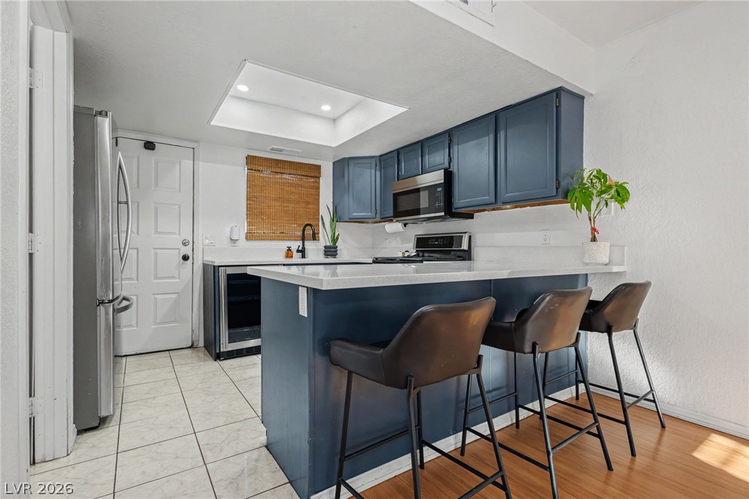 515 Sellers Place