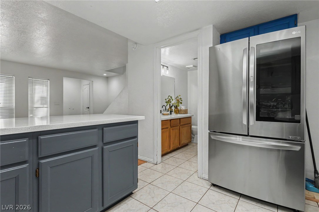 515 Sellers Place
