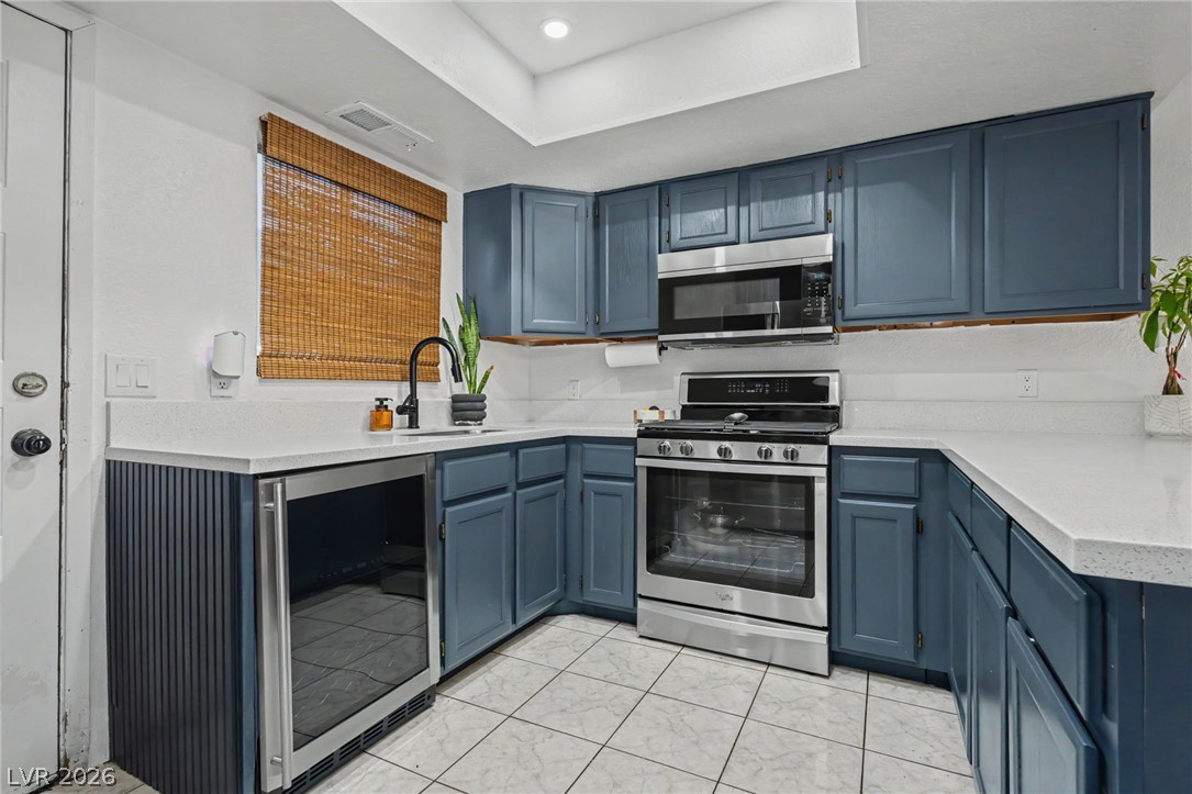515 Sellers Place