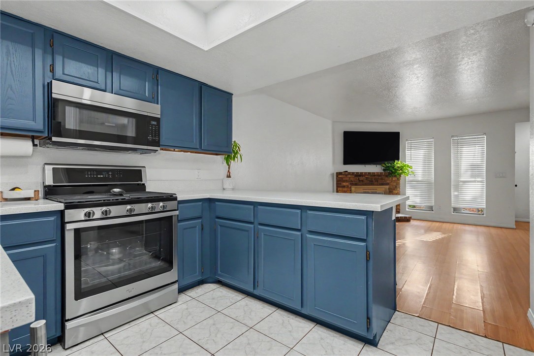 515 Sellers Place