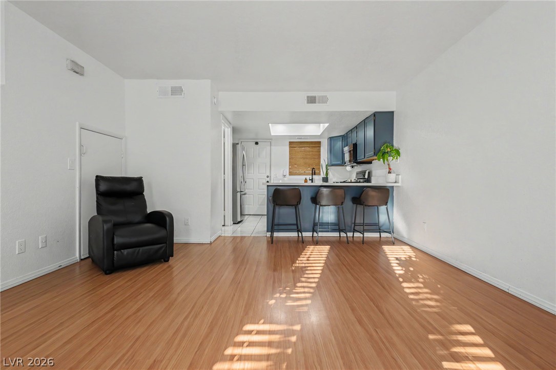 515 Sellers Place