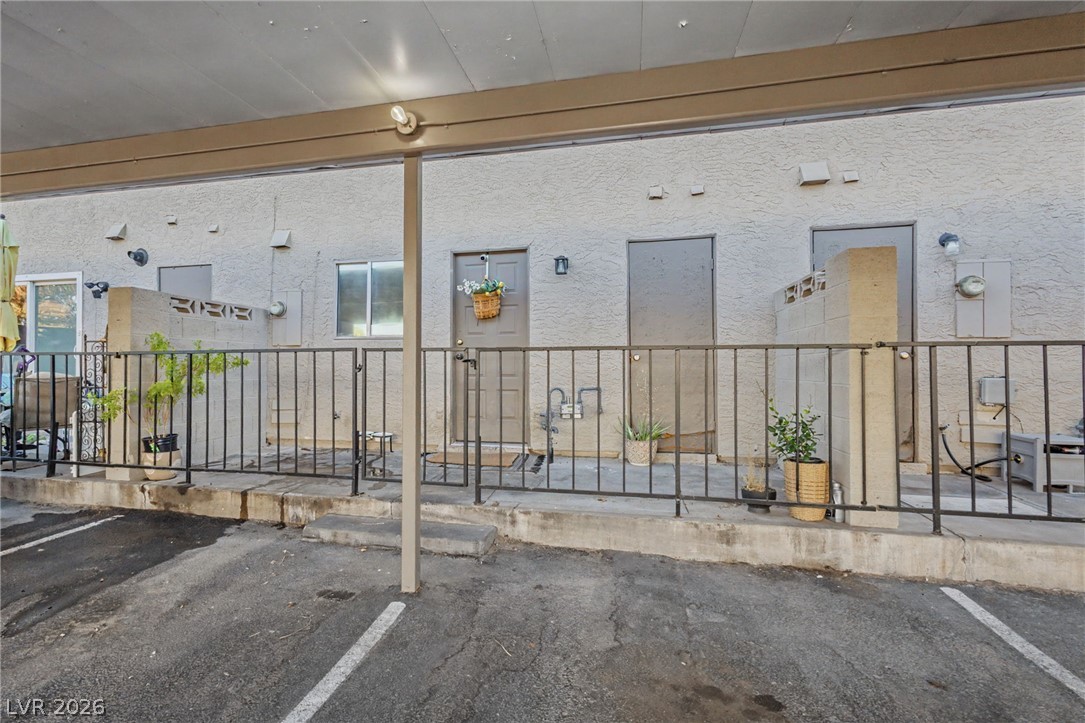 515 Sellers Place