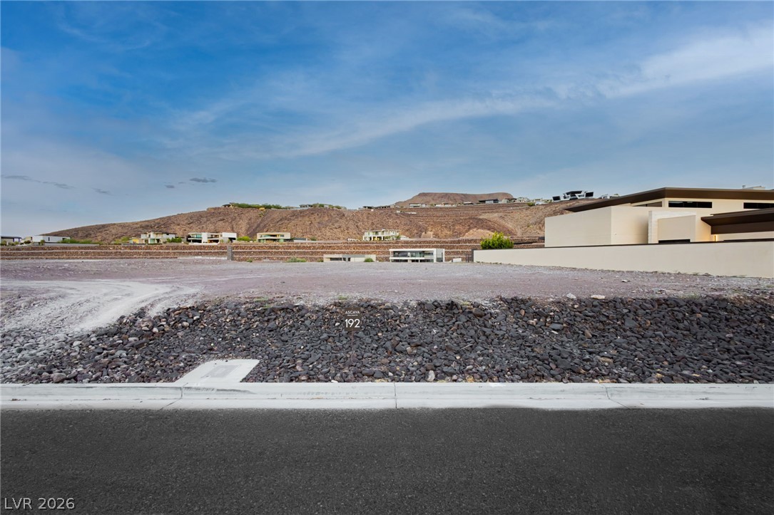 20 Sanctuary Peak Court