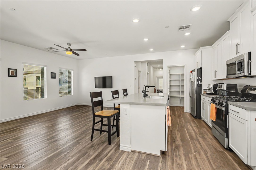 600 North Carriage Hill Drive 2174