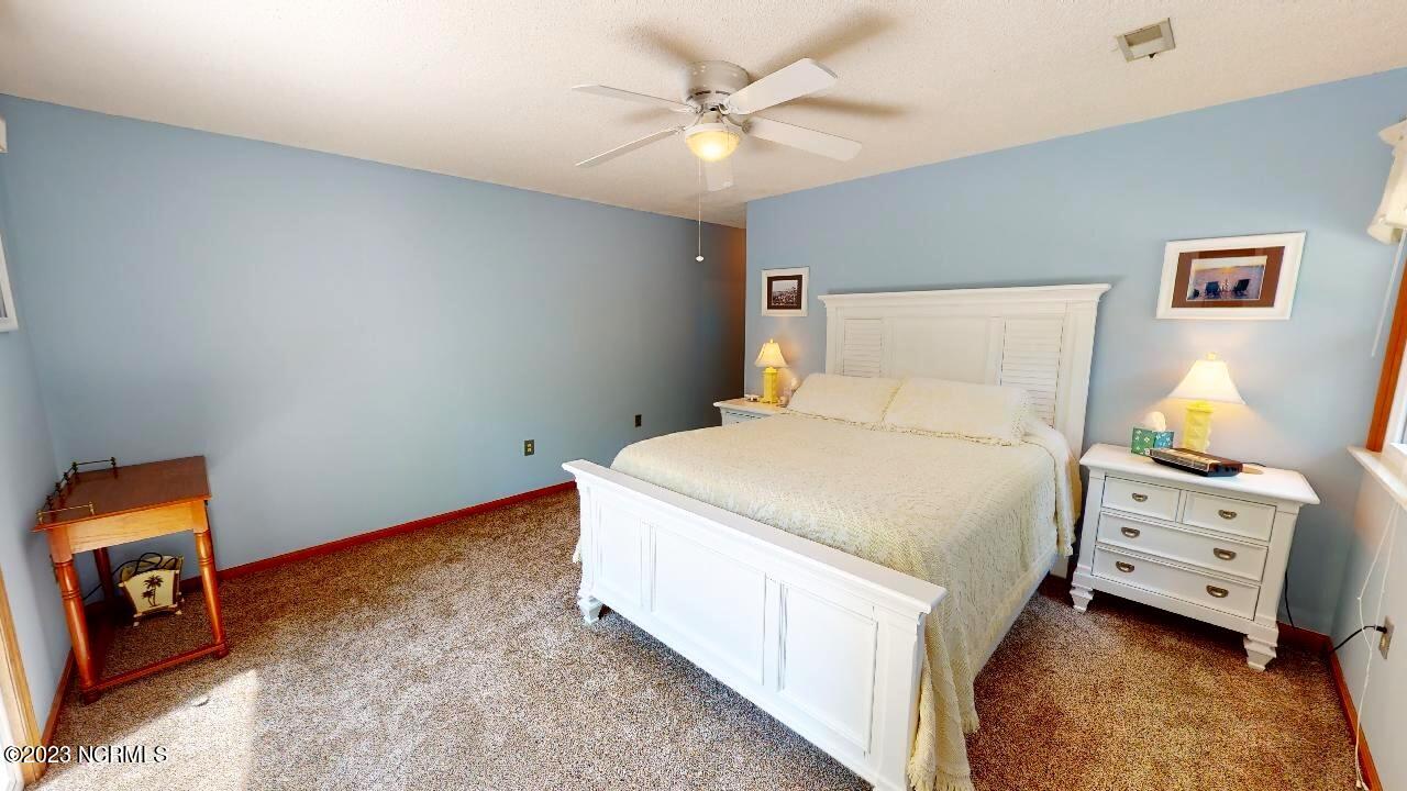 6 Niblick Court