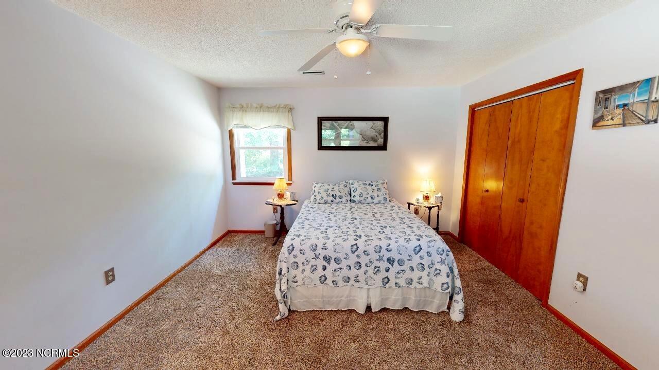 6 Niblick Court