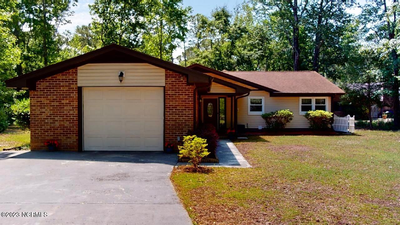 6 Niblick Court
