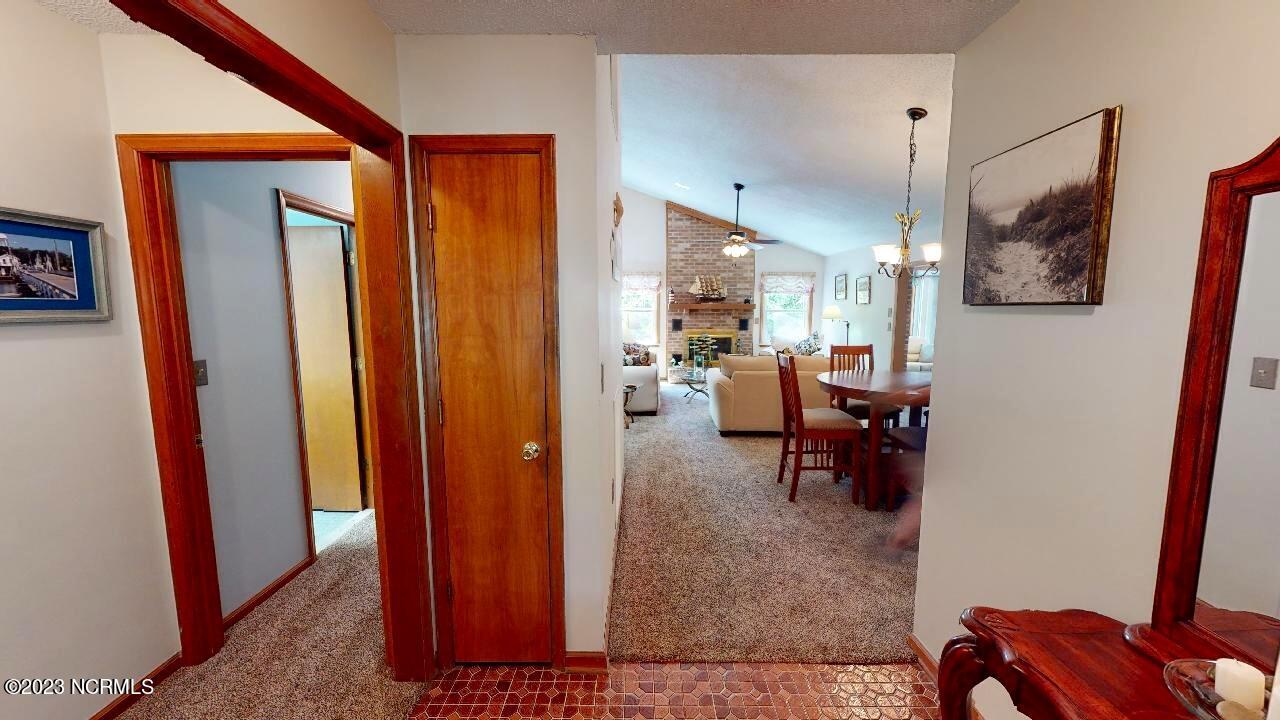 6 Niblick Court