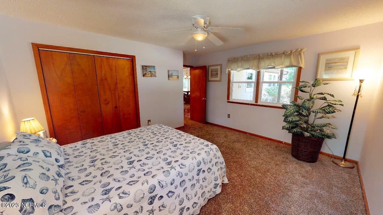 6 Niblick Court