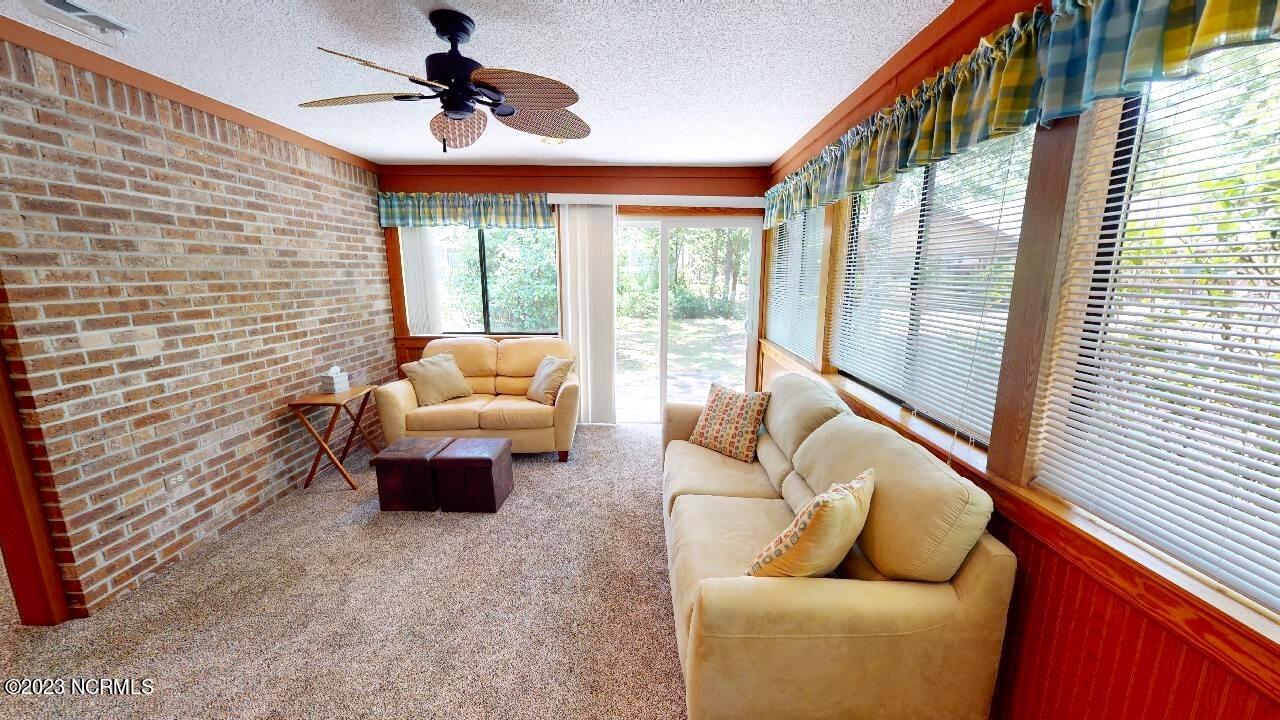 6 Niblick Court