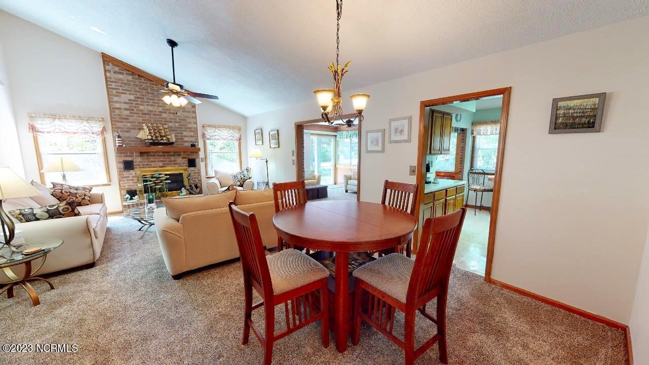 6 Niblick Court