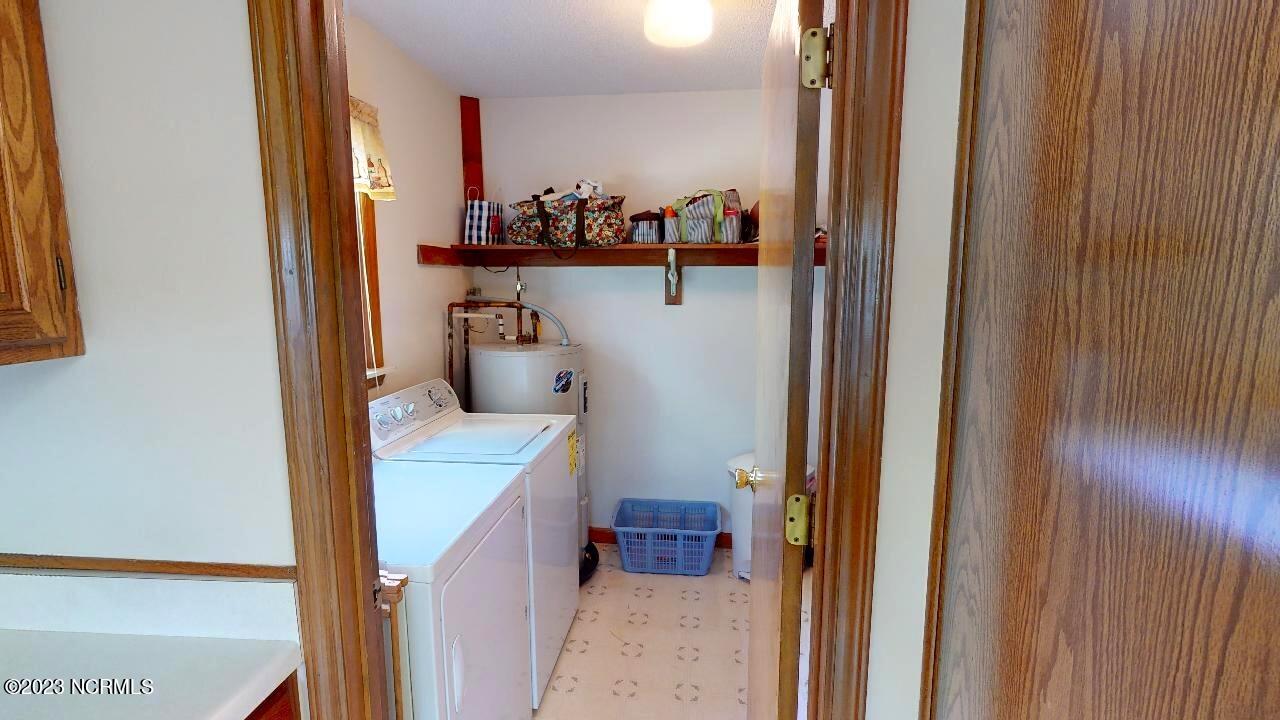 6 Niblick Court