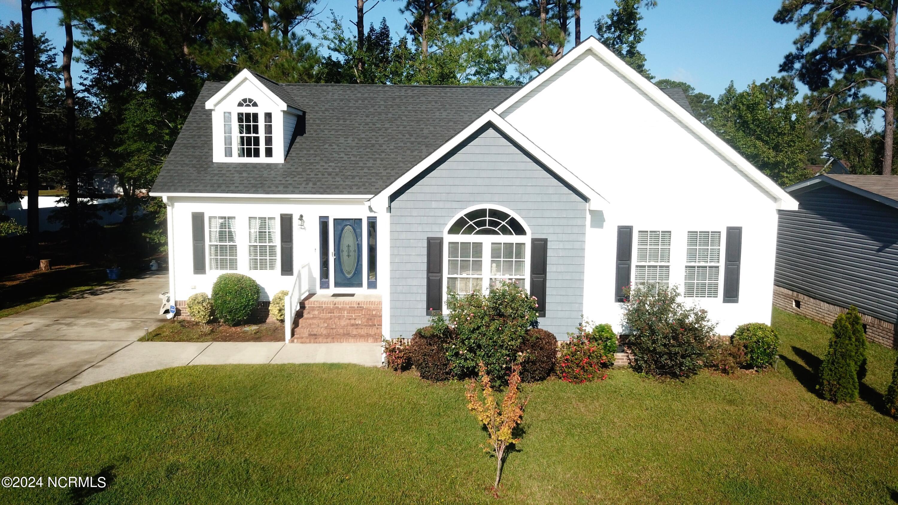 894 Palmer Drive