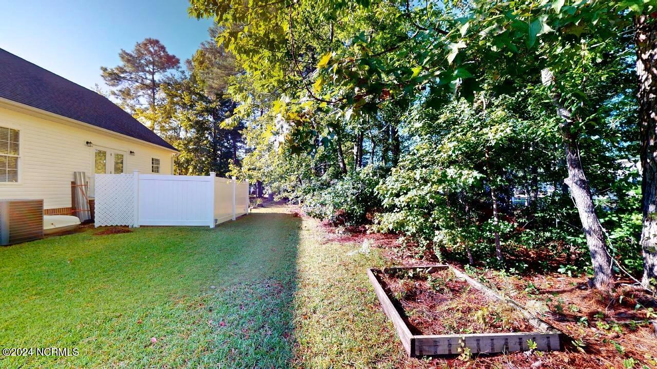 894 Palmer Drive