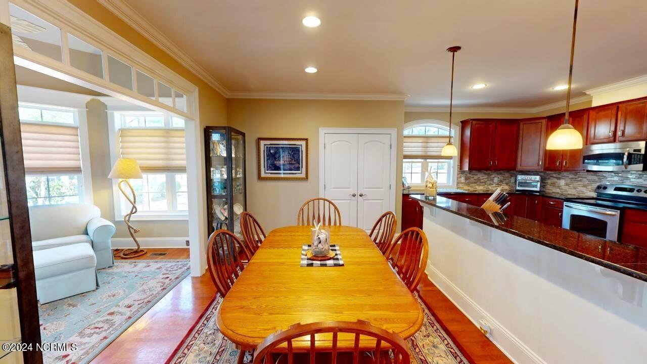 351 River Wynd Drive