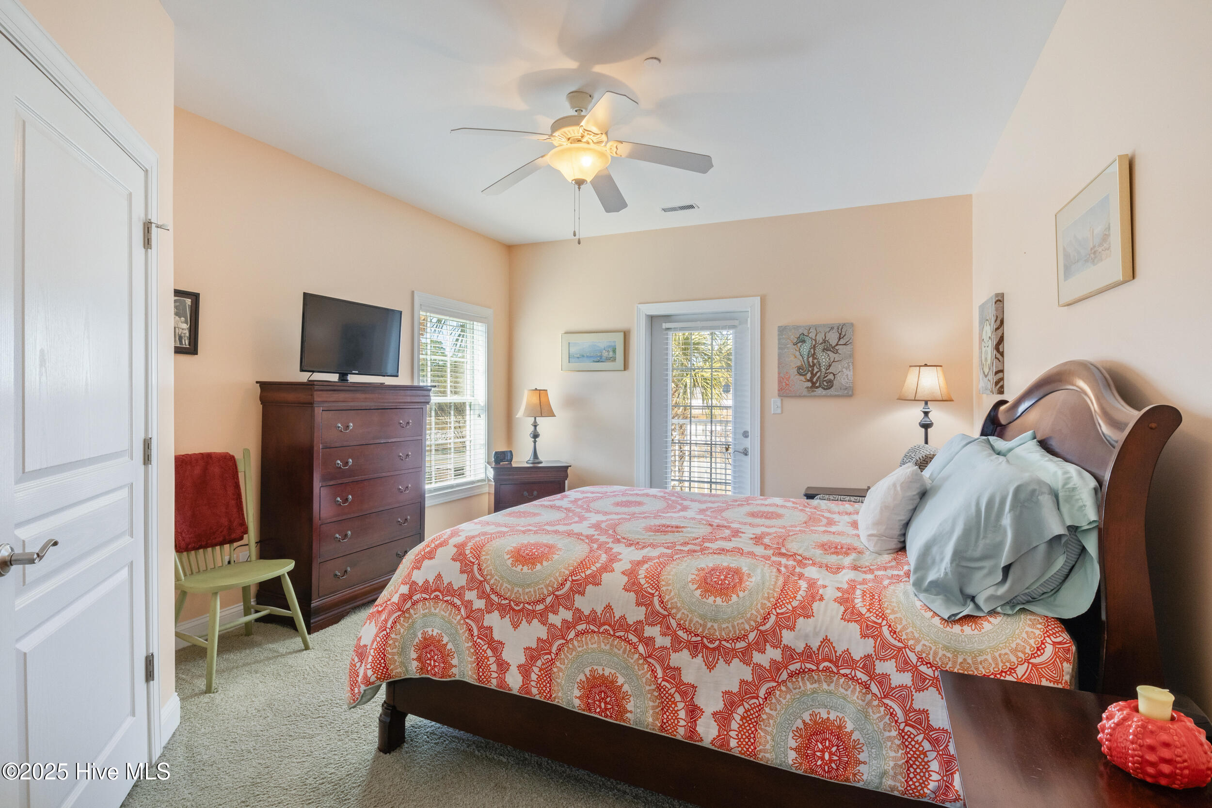 2252 Dolphin Shores Drive SW, Unit 6 Unit 6