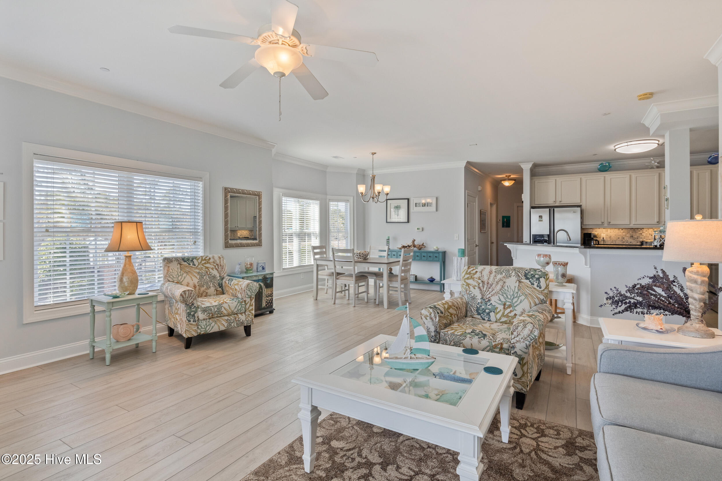 2252 Dolphin Shores Drive SW, Unit 6 Unit 6