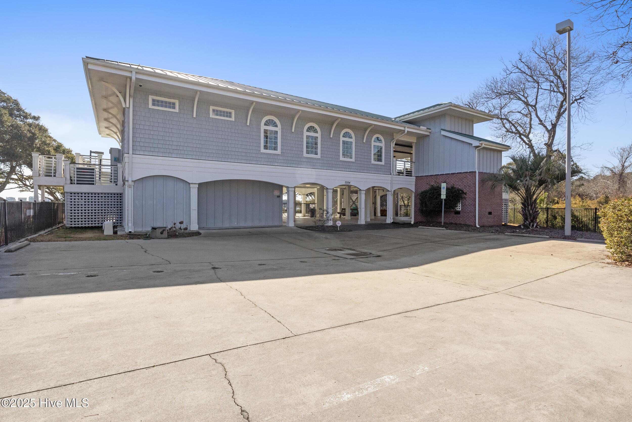 2252 Dolphin Shores Drive SW, Unit 6 Unit 6
