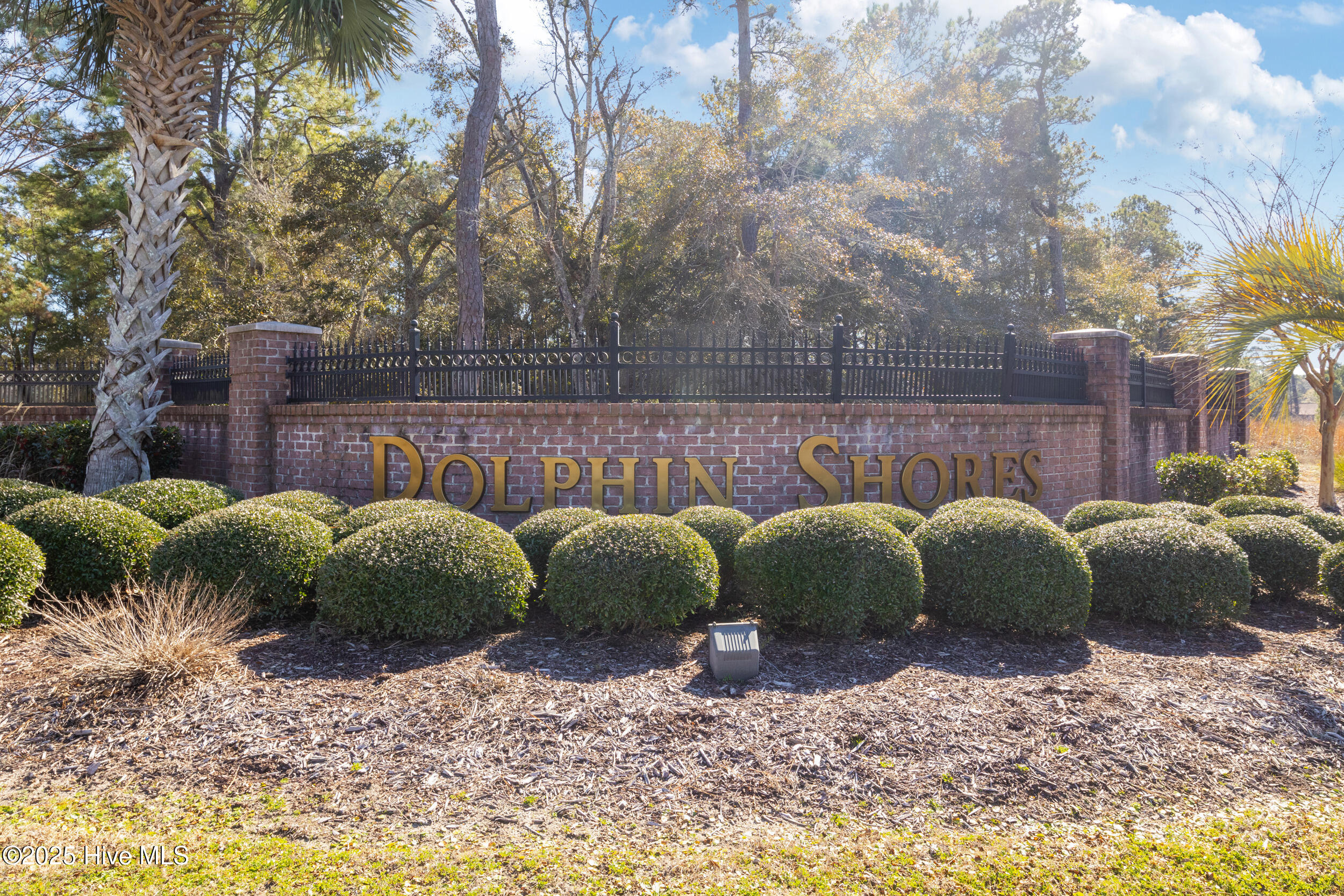 2252 Dolphin Shores Drive SW, Unit 6 Unit 6
