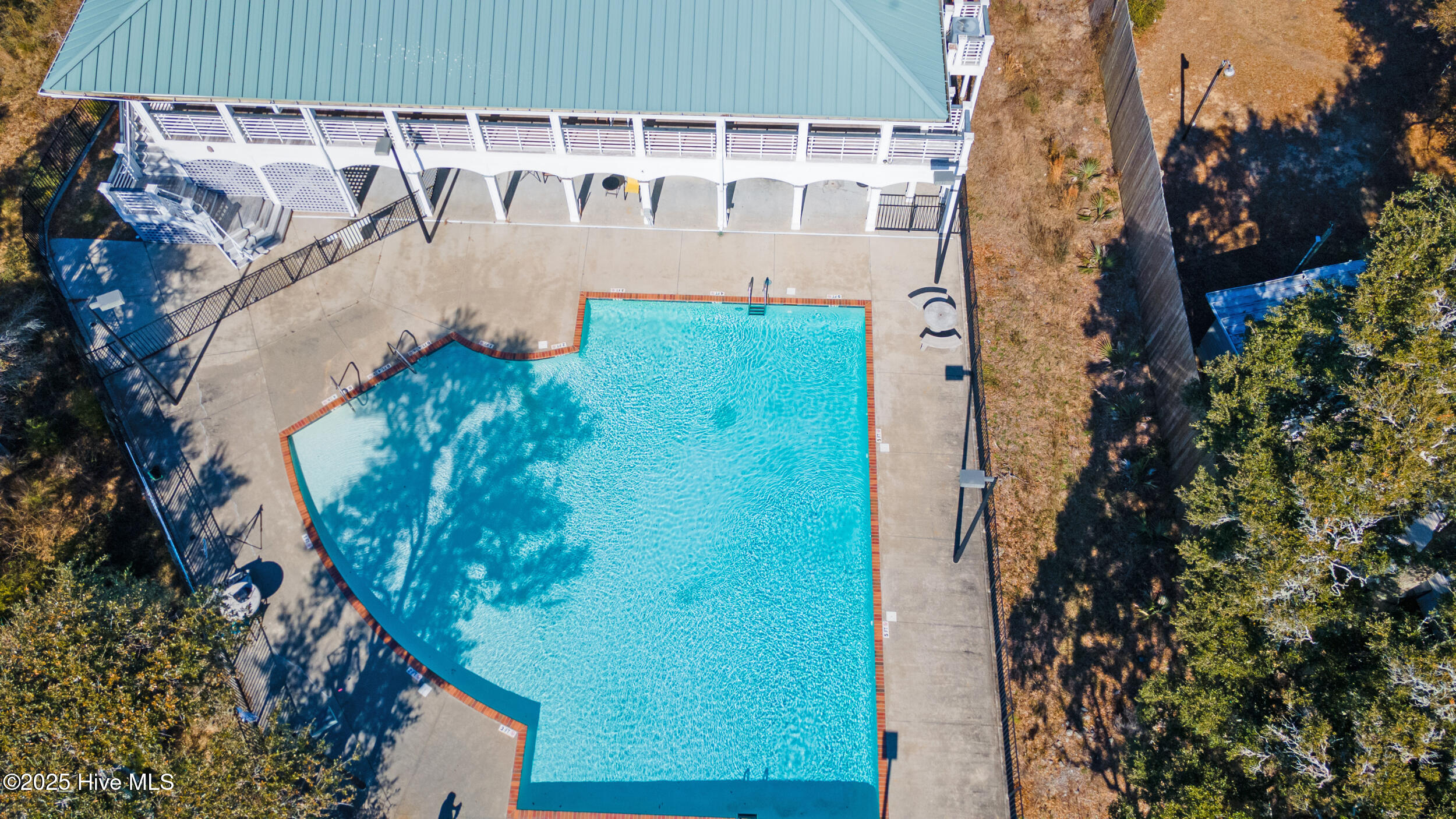 2252 Dolphin Shores Drive SW, Unit 6 Unit 6