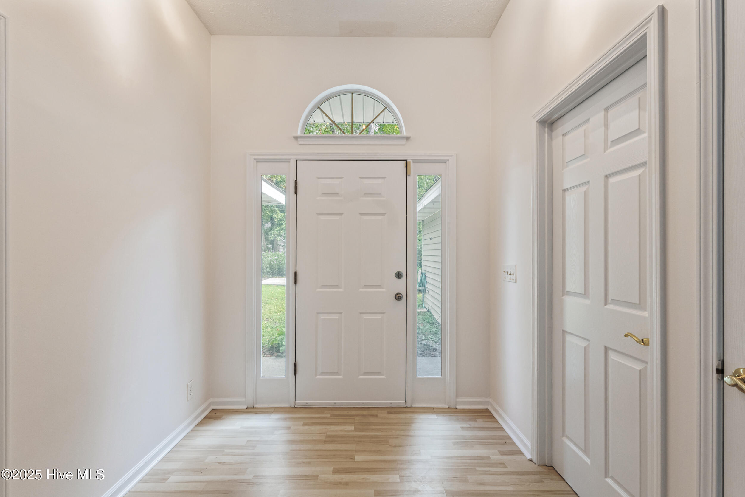 9 Court 3 Northwest Drive NW