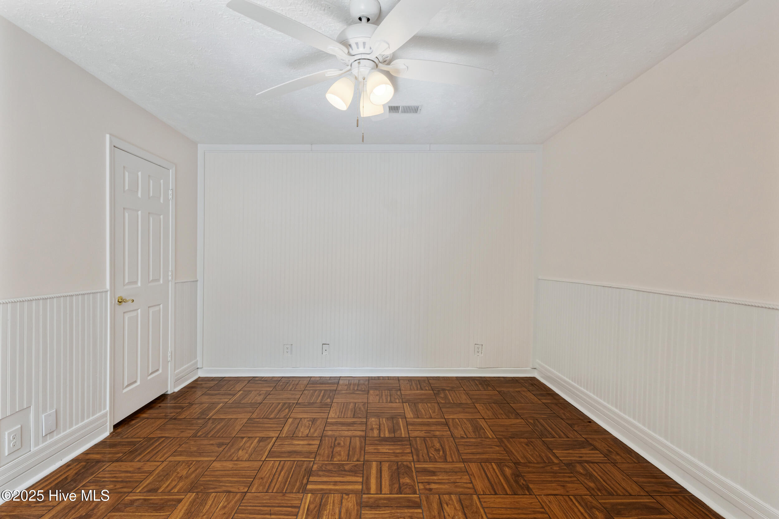 9 Court 3 Northwest Drive NW