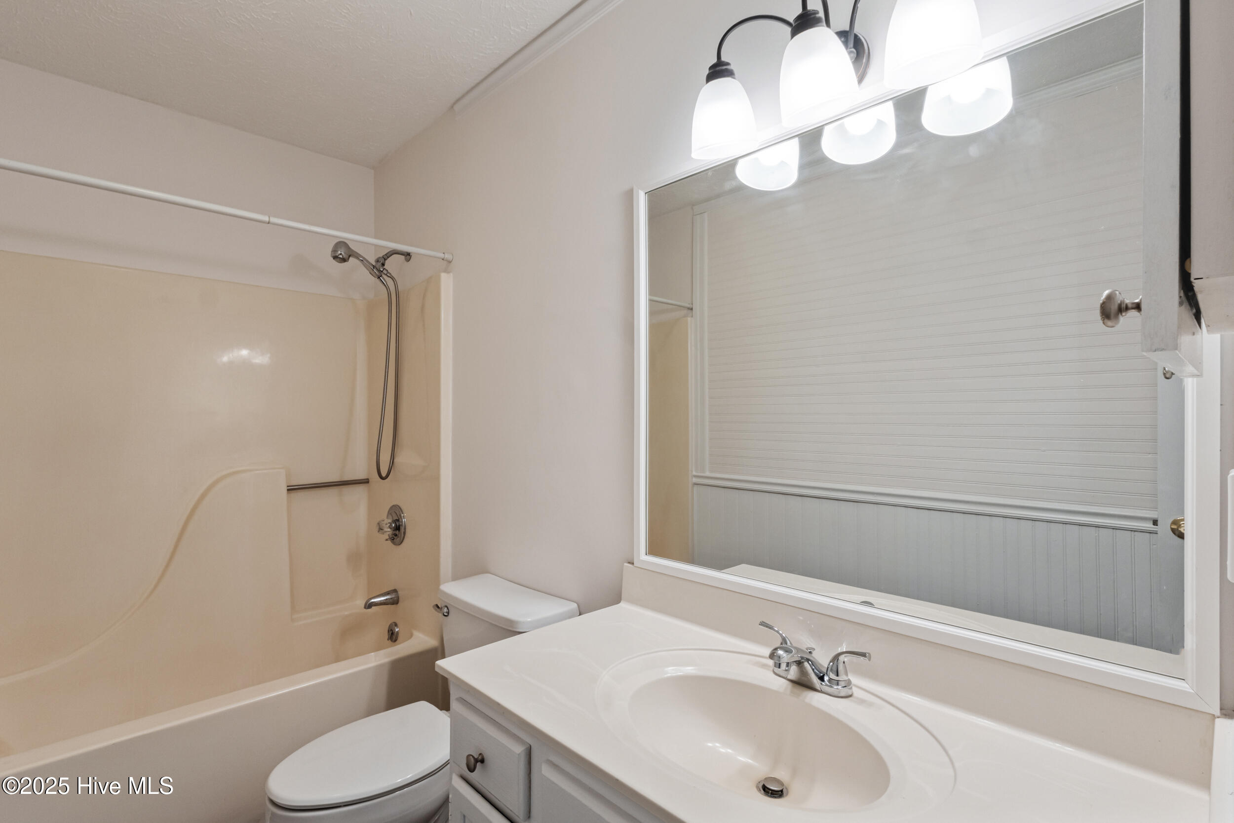 9 Court 3 Northwest Drive NW