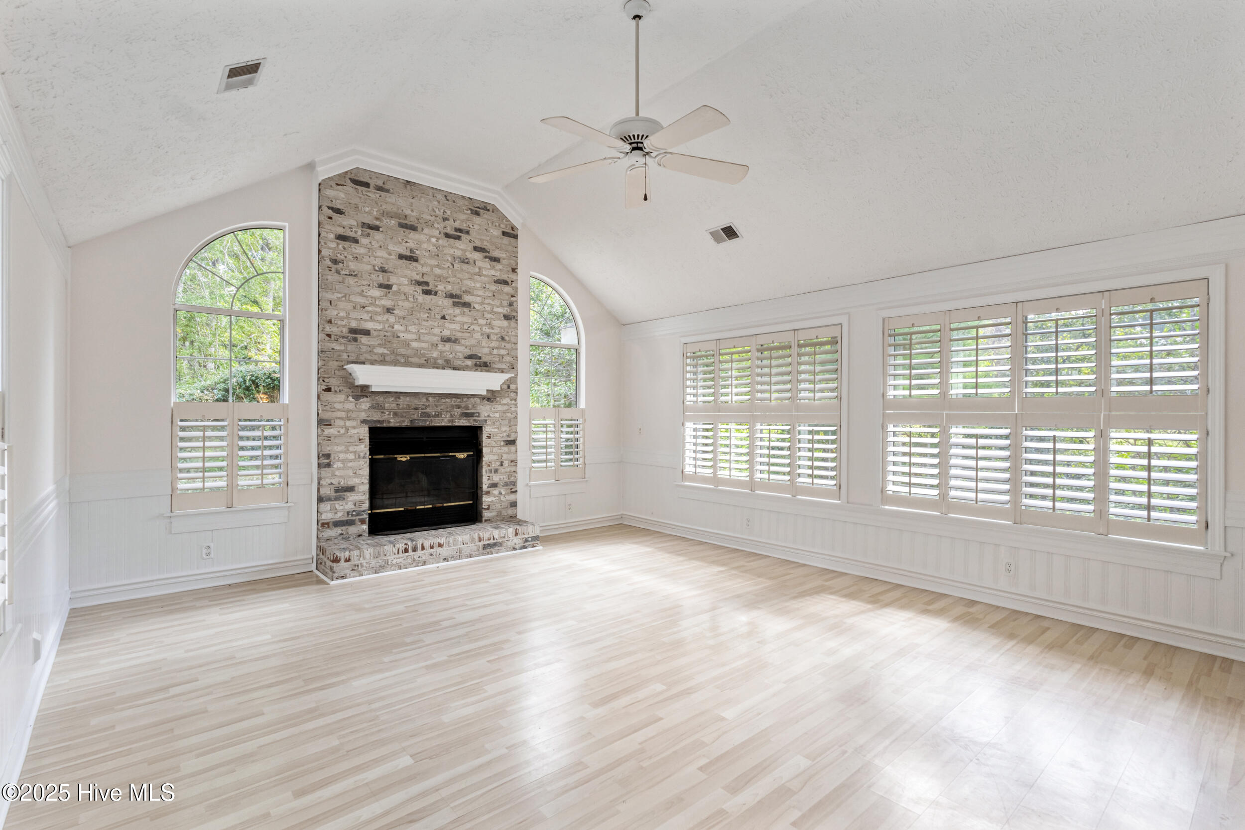 9 Court 3 Northwest Drive NW