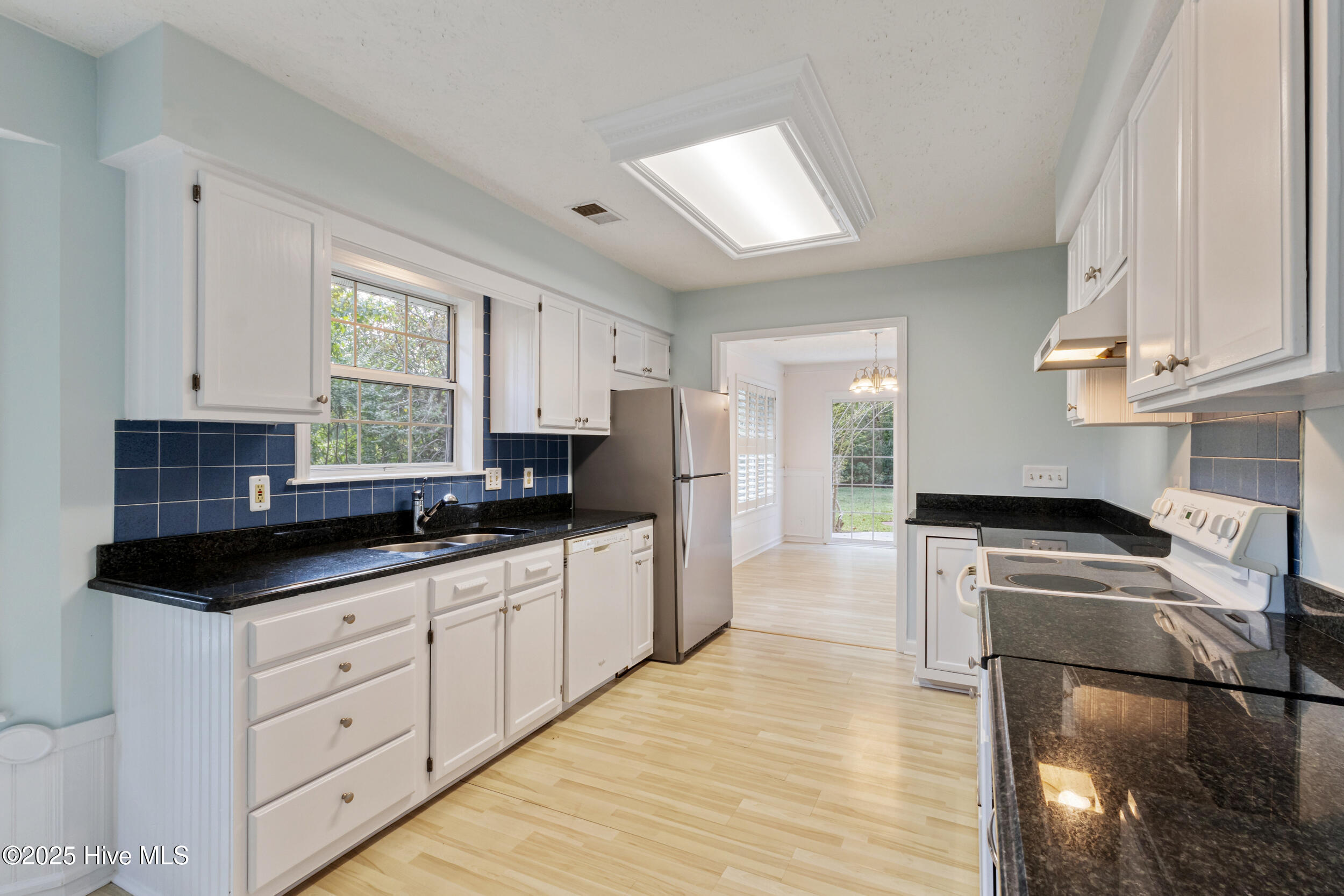 9 Court 3 Northwest Drive NW