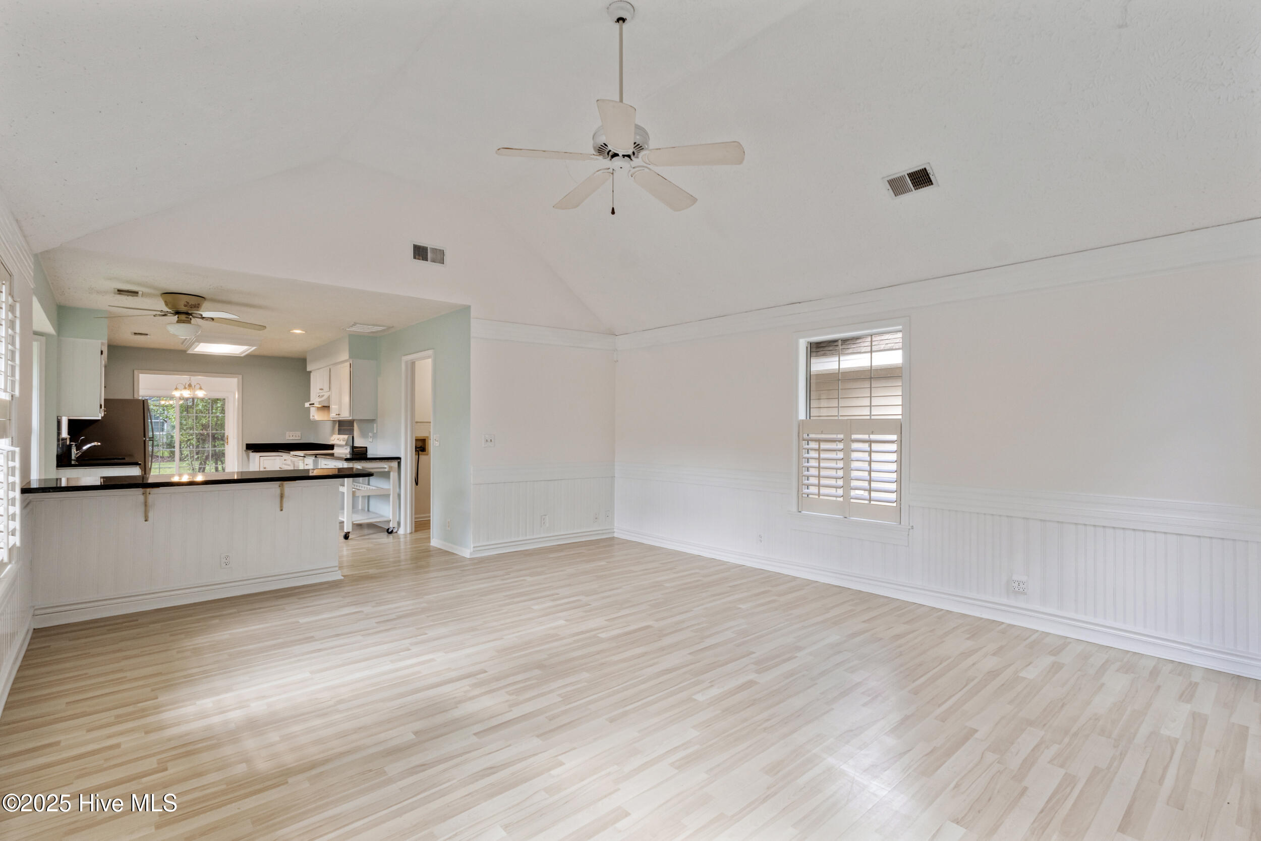 9 Court 3 Northwest Drive NW