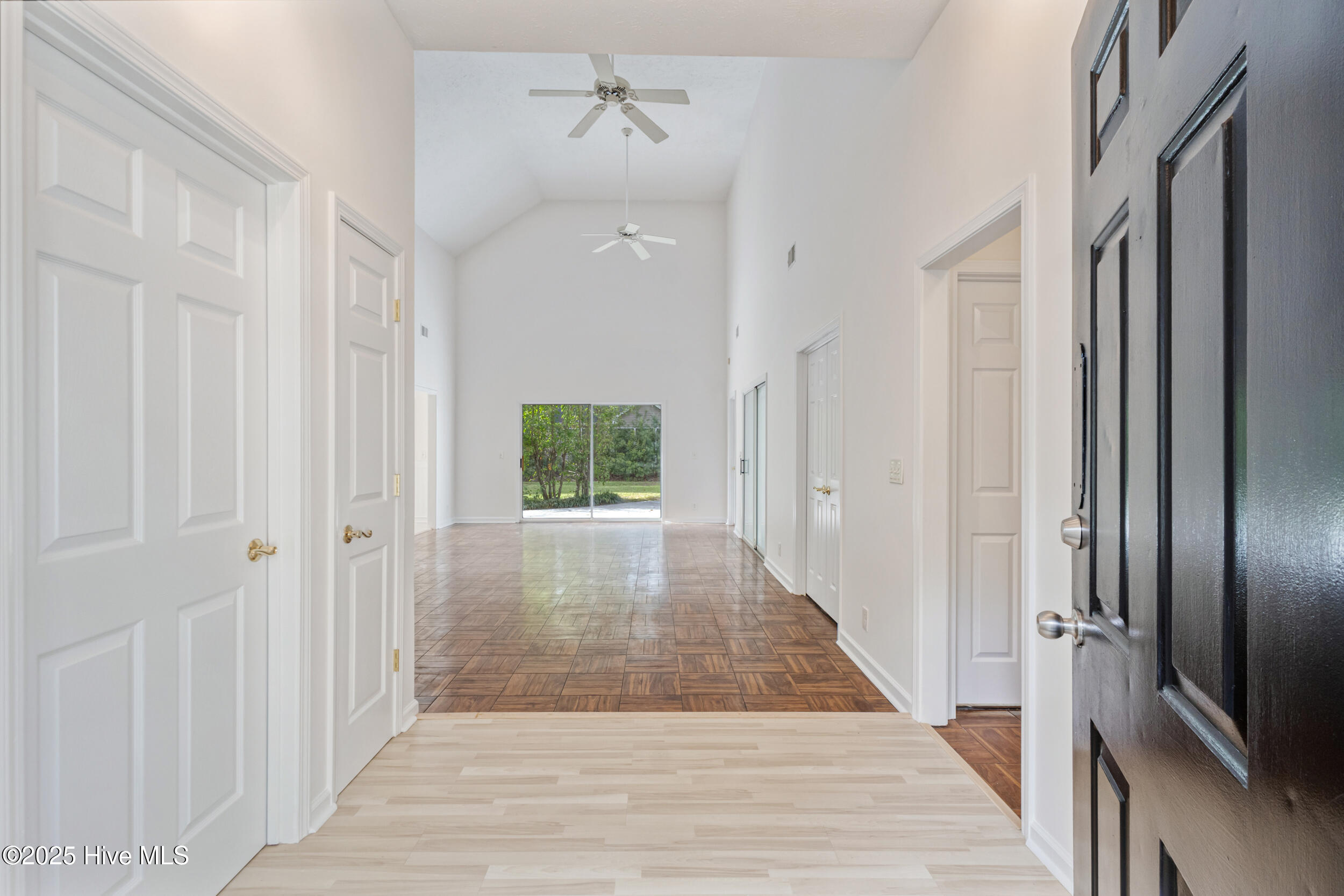 9 Court 3 Northwest Drive NW