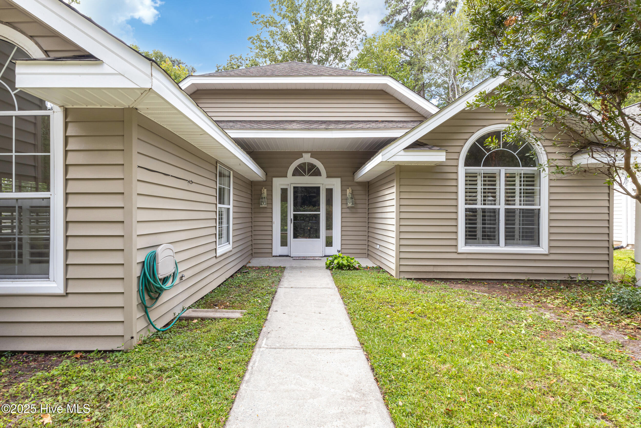 9 Court 3 Northwest Drive NW