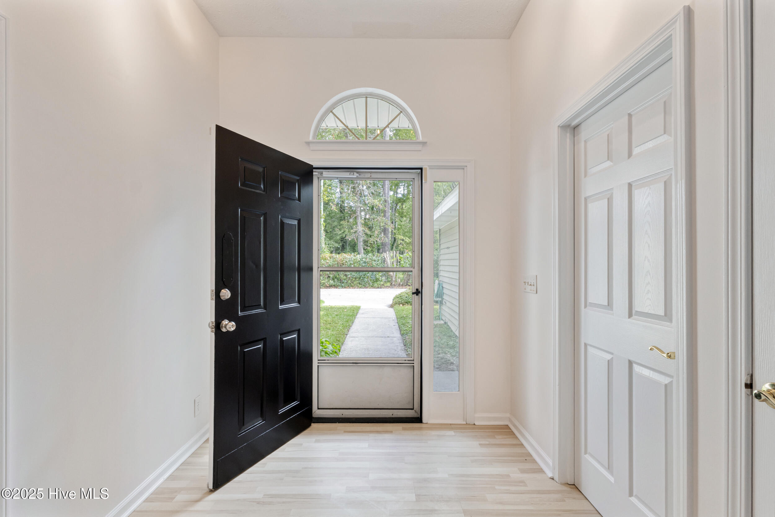 9 Court 3 Northwest Drive NW