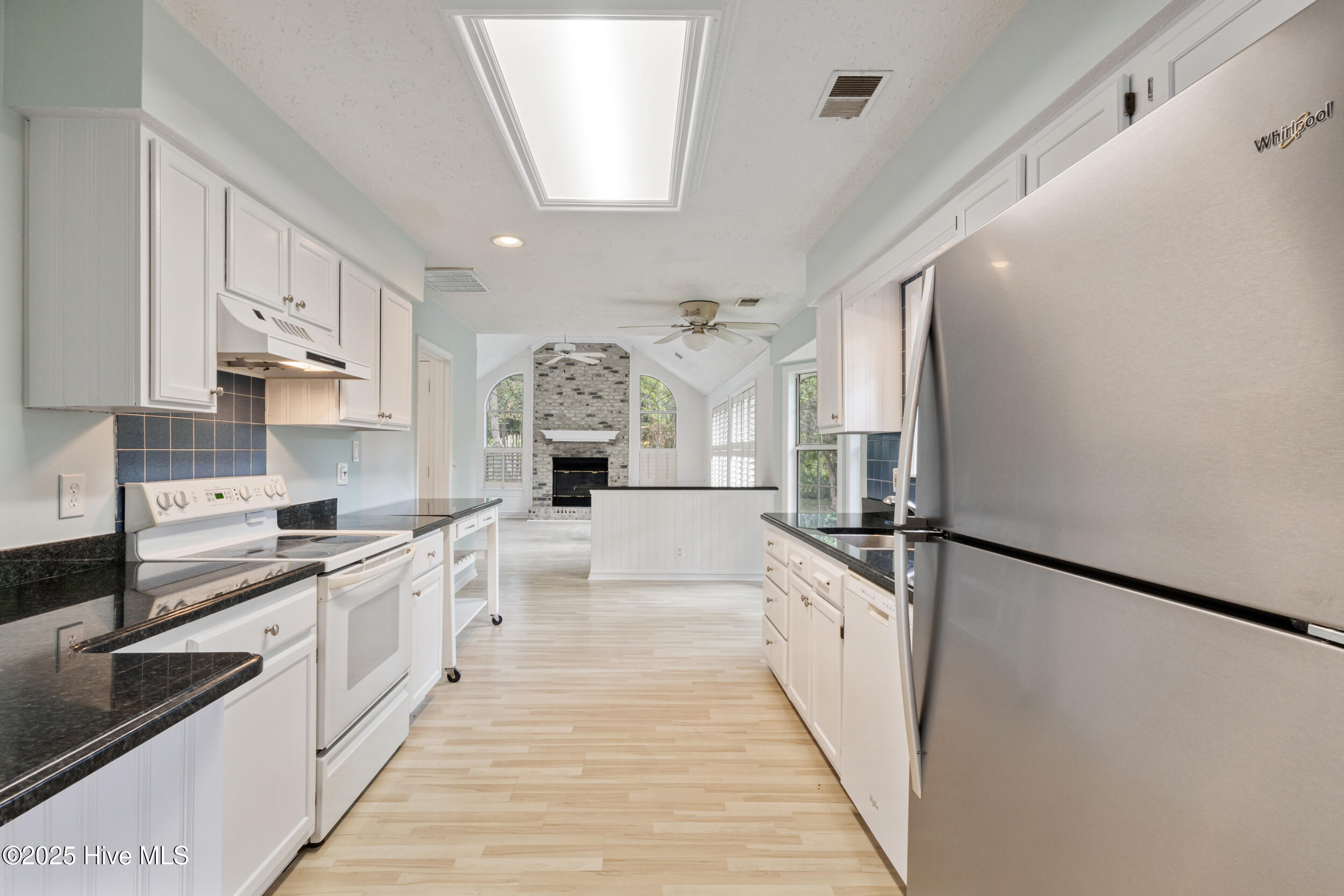 9 Court 3 Northwest Drive NW