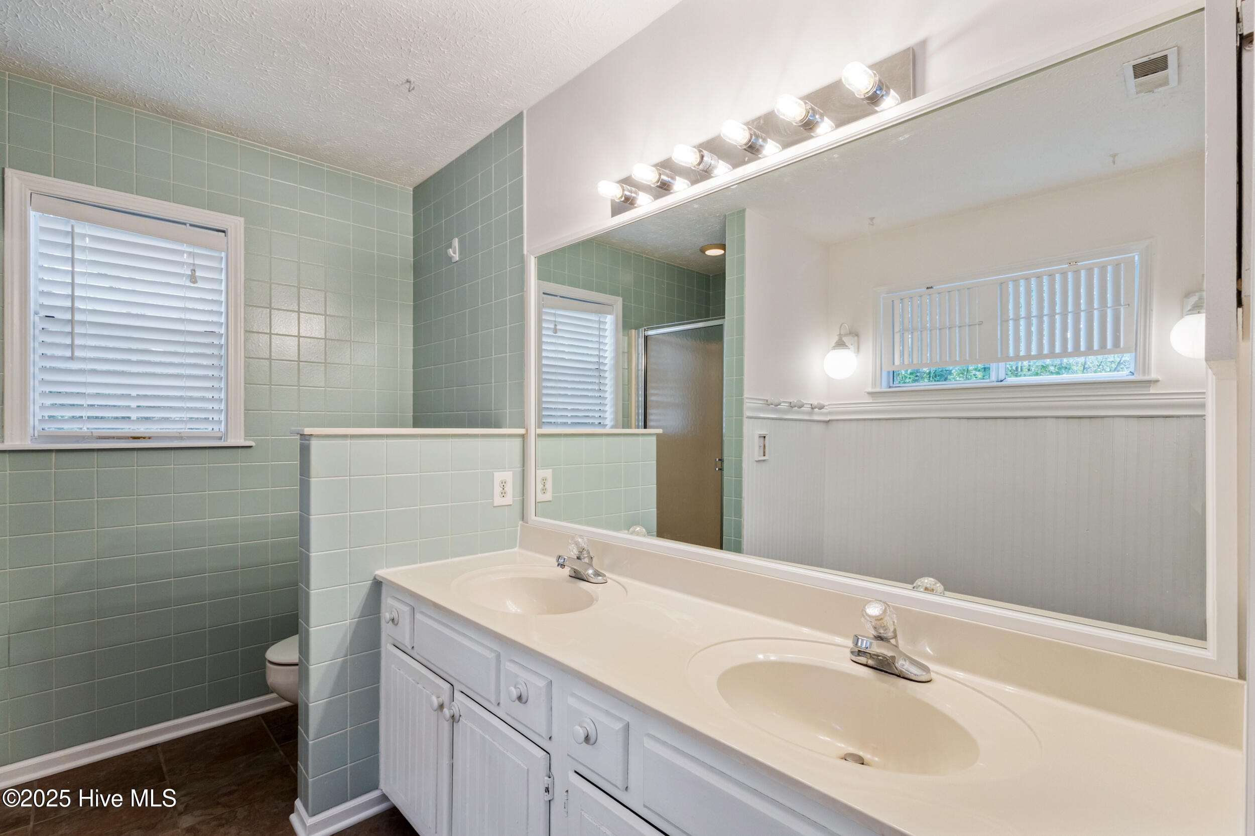 9 Court 3 Northwest Drive NW