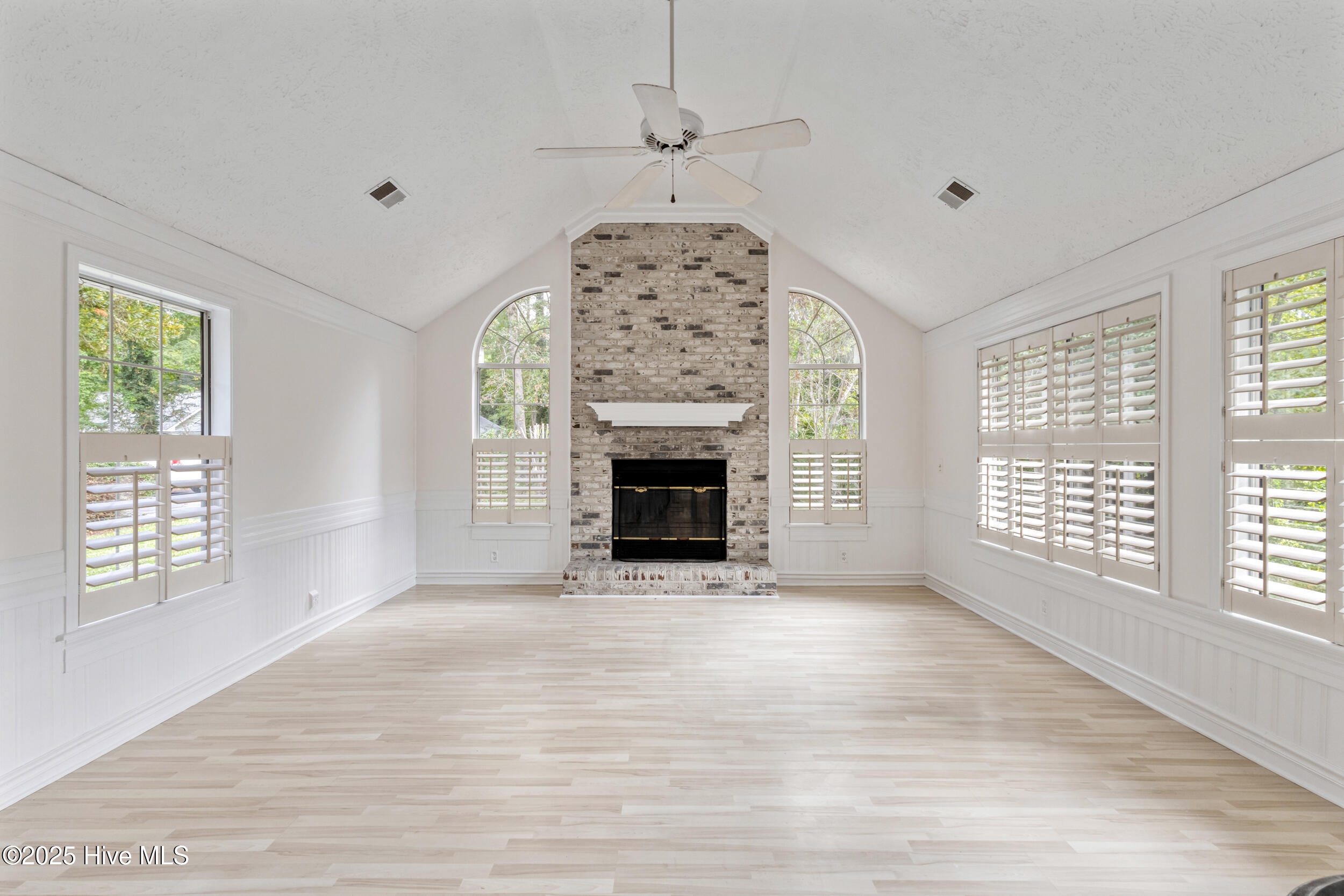 9 Court 3 Northwest Drive NW