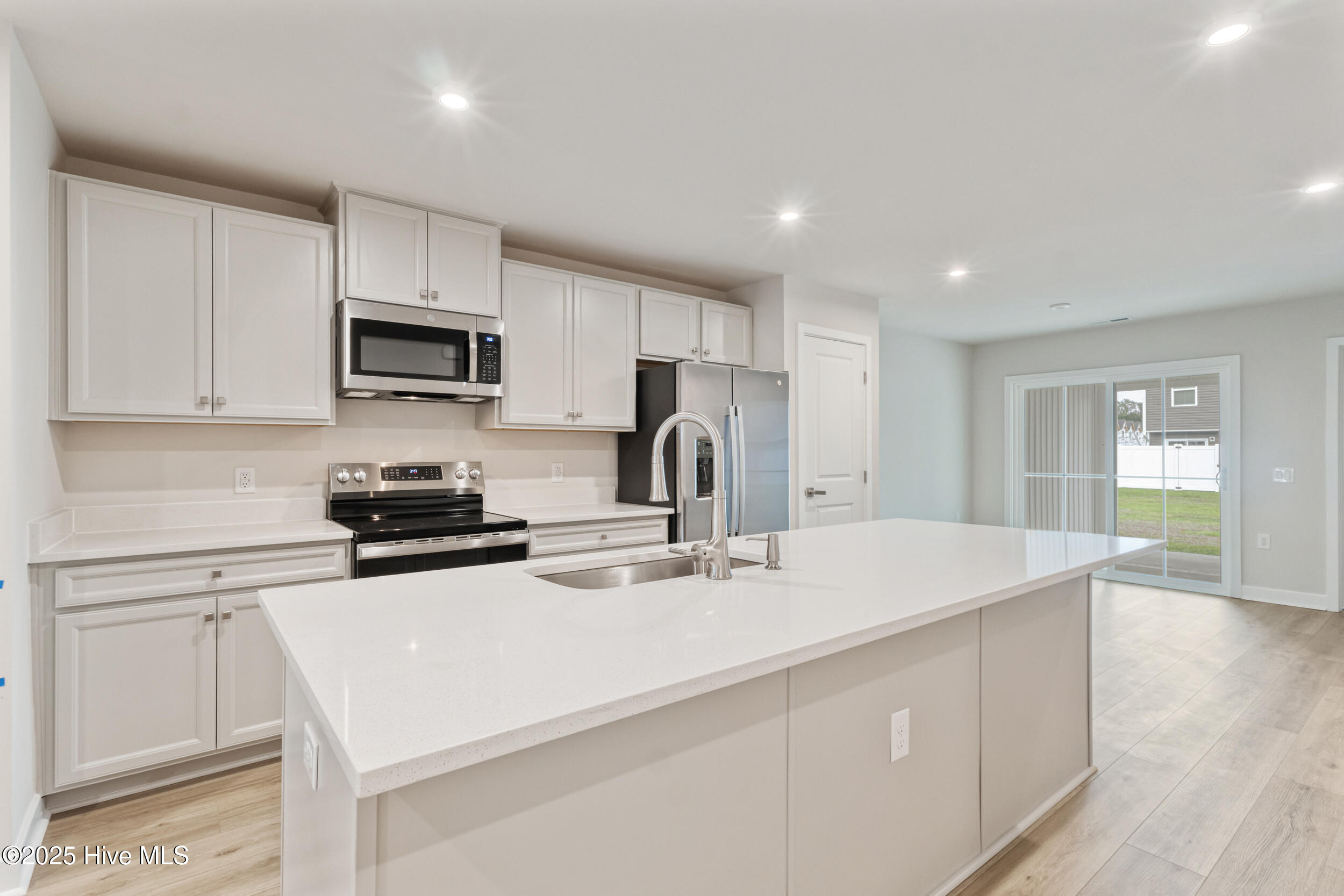 2084 Parrow Lane NW, E E