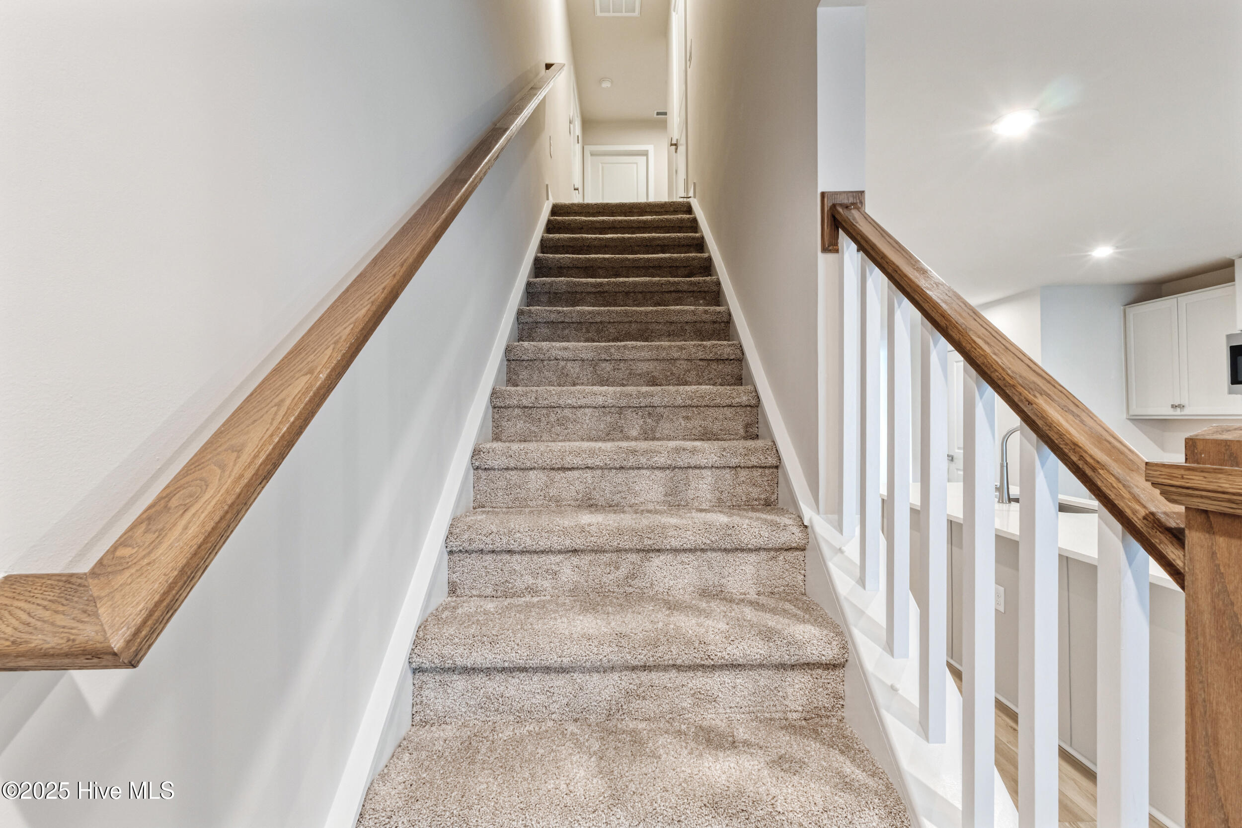 2084 Parrow Lane NW, E E