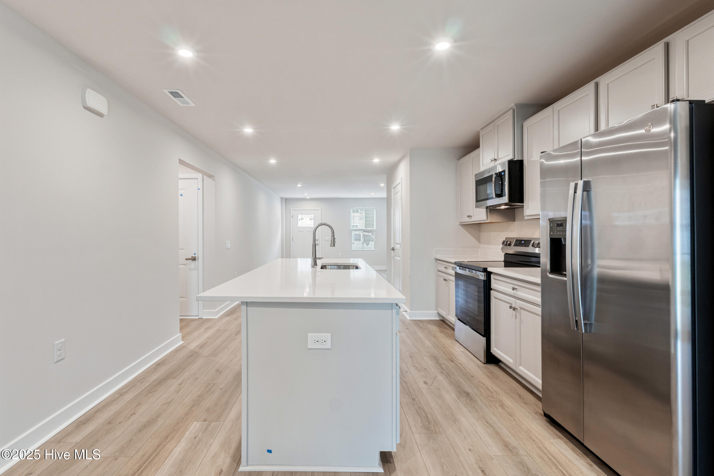 2084 Parrow Lane NW, E E