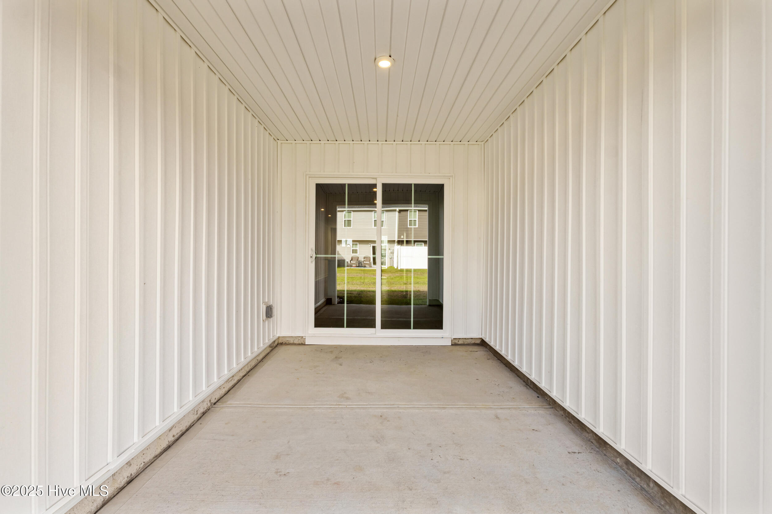 2084 Parrow Lane NW, E E