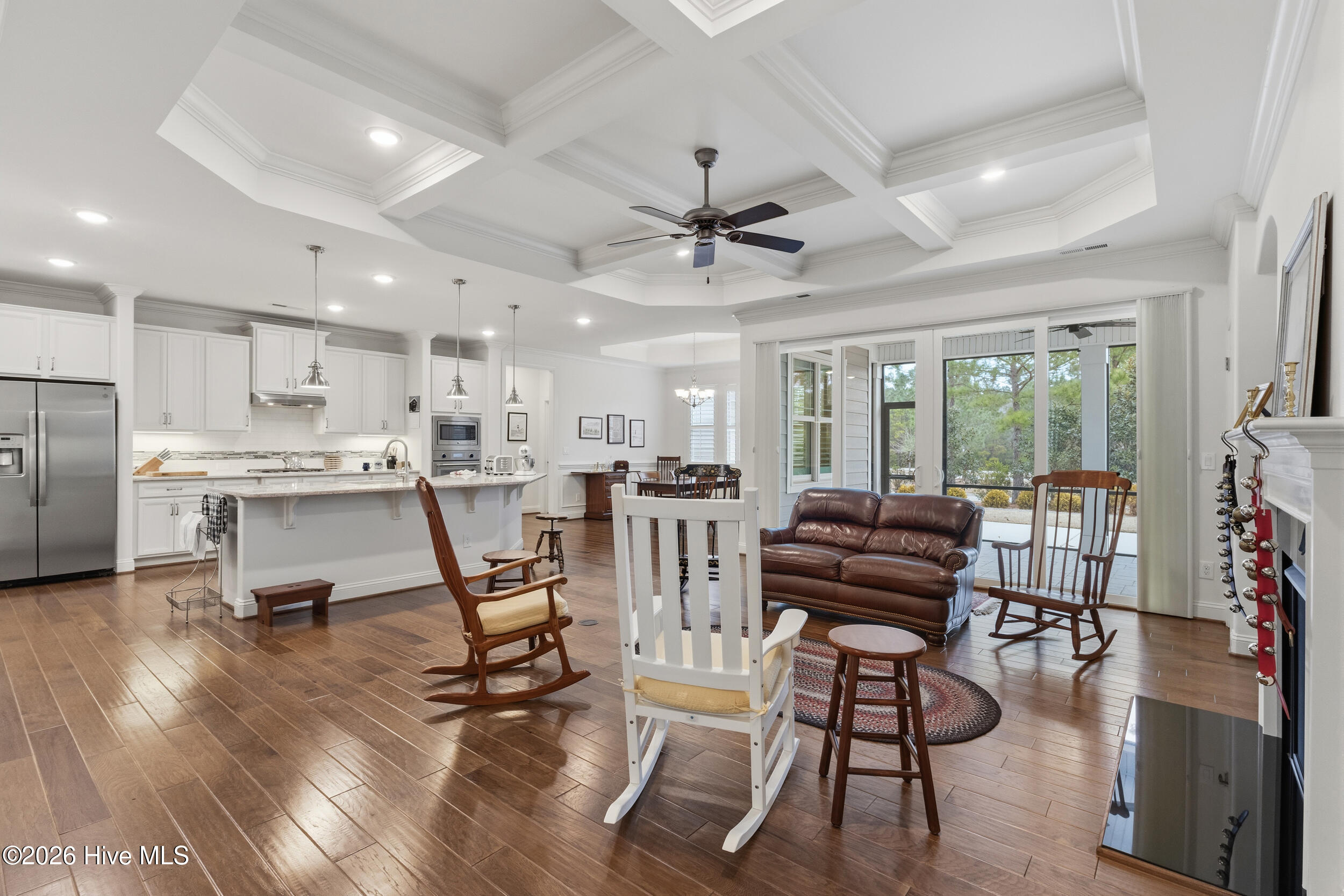 2814 Pine Bloom Way
