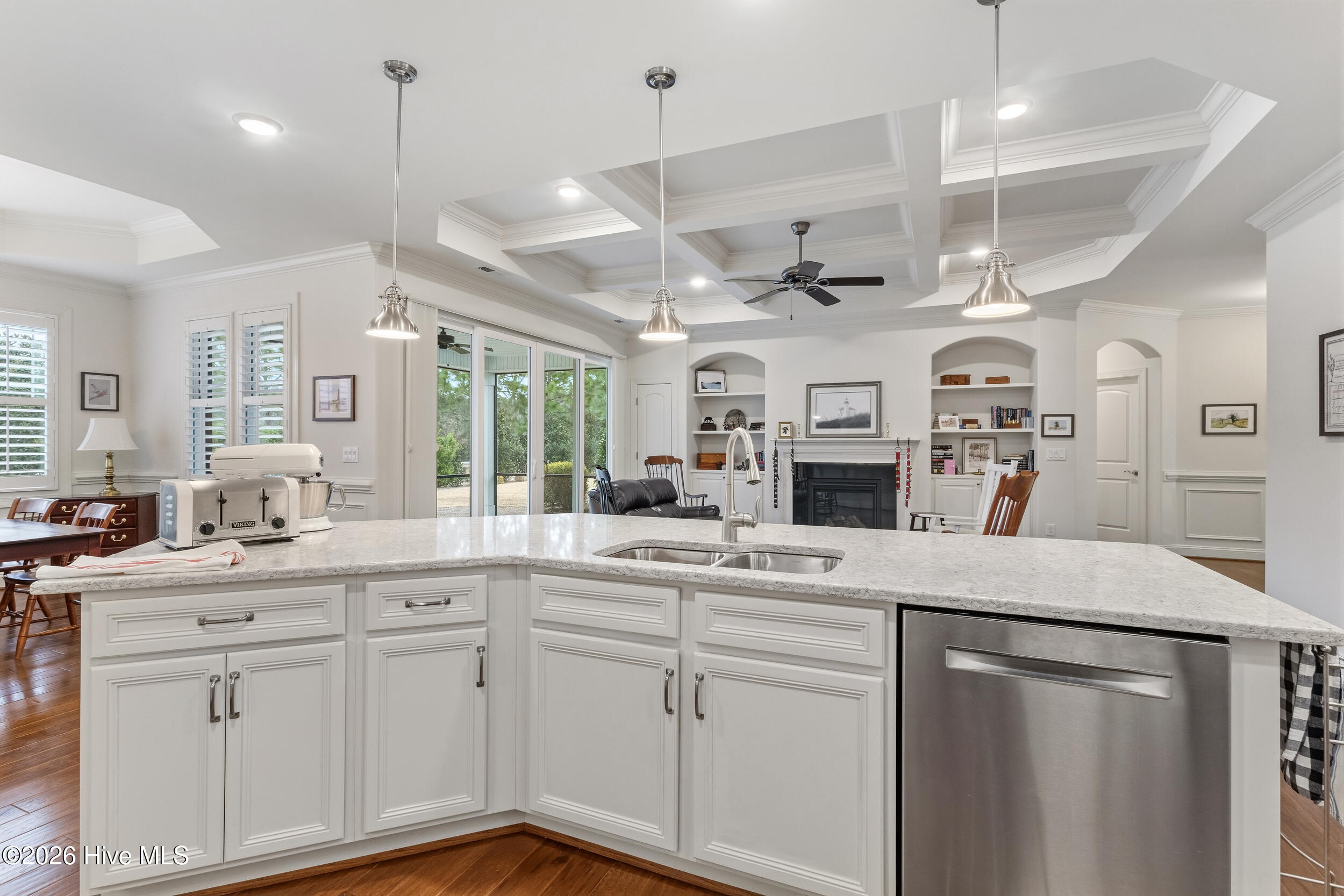 2814 Pine Bloom Way