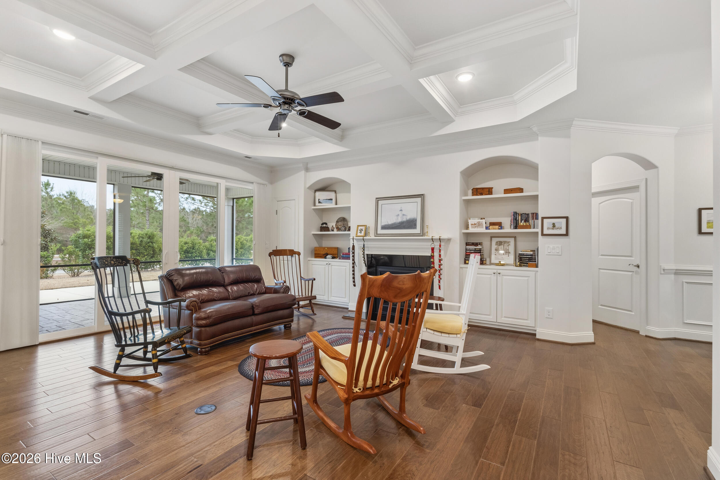 2814 Pine Bloom Way