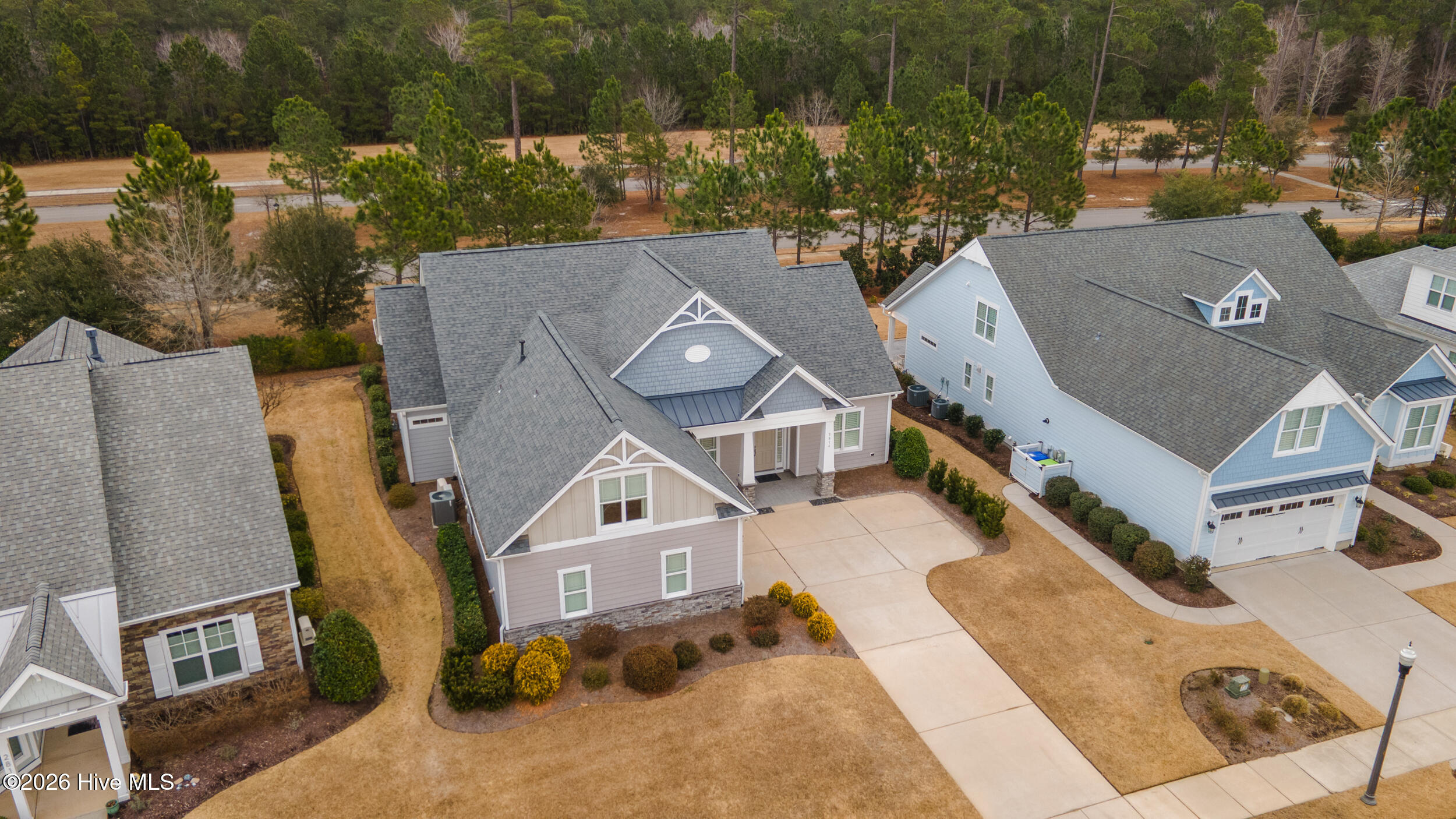 2814 Pine Bloom Way